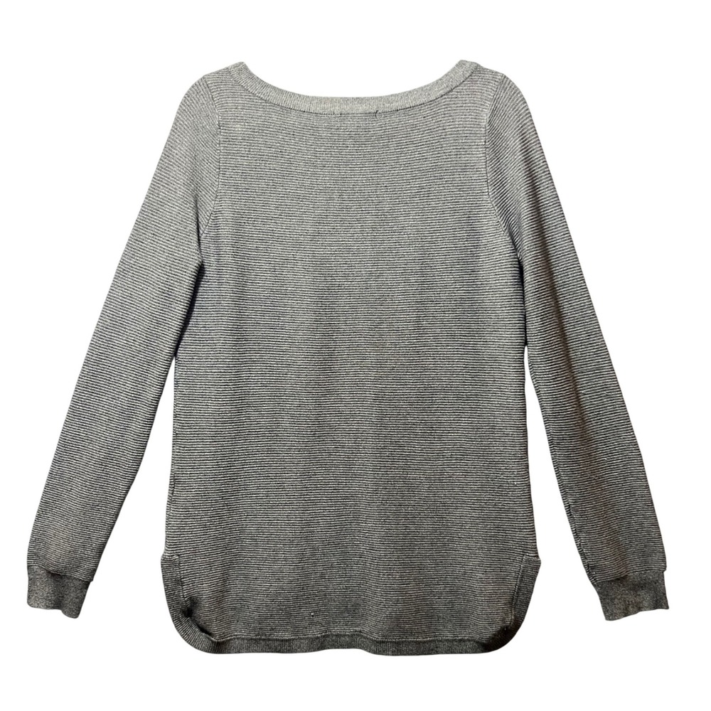 Cygnus Gray Textured Knit Sweater Womens Medium‎ Long Sleeve Split Hem Tunic